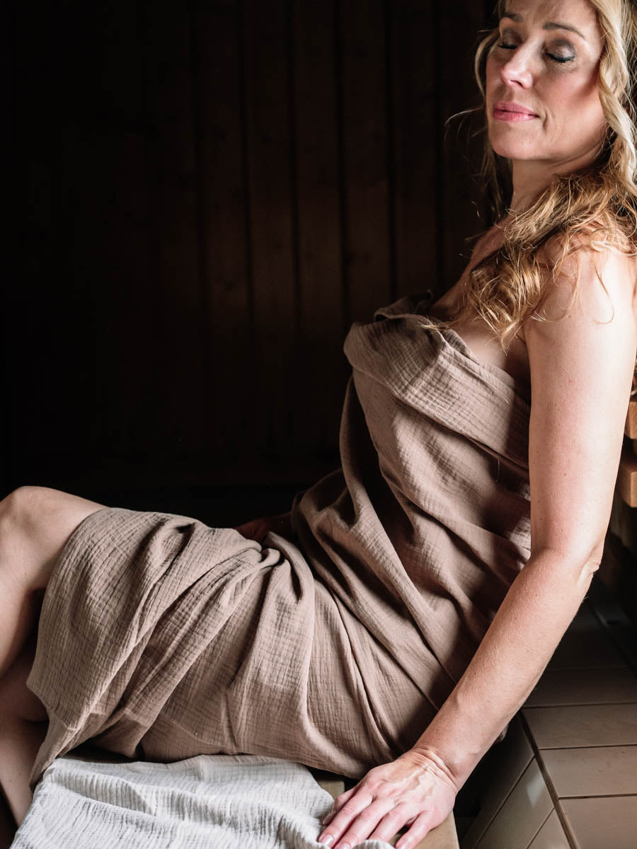 Iso Retkipyyhe, Brown