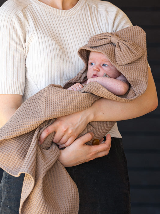 Tuotekuva_huppupyyhe_Rusetti_brown_3