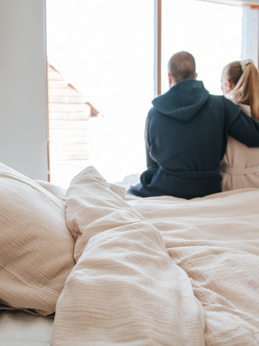 asukuva_aikuistenpussilakanat_miestenvohvelikylpytakki