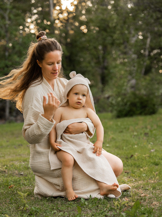 asukuva_harso_kylpytakki__donitsiponnari__huppupyyhenalle