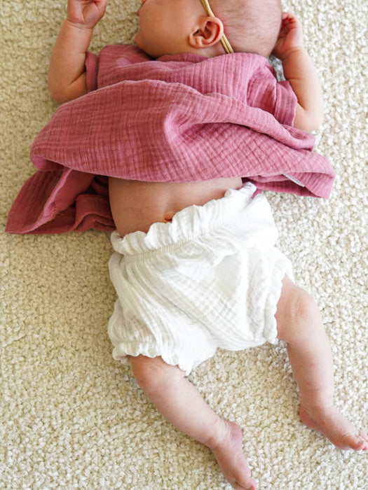 asukuva_harsomekko_lyhythihainen_rusettipanta_shortsit_2