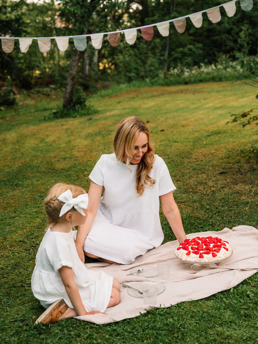 asukuva_harsomekko_naistenharsomekko_syliharsoviltti_viiri_rusettipanta