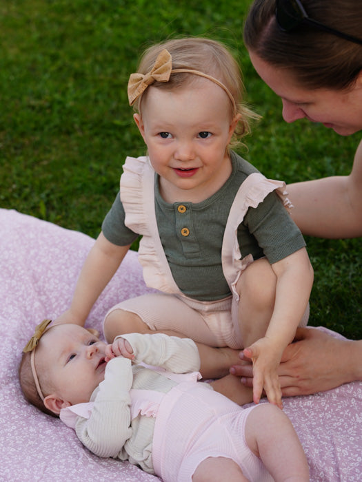 asukuva_paperinahkarusettipanta__legginsit-vauvanpussilaka_nat