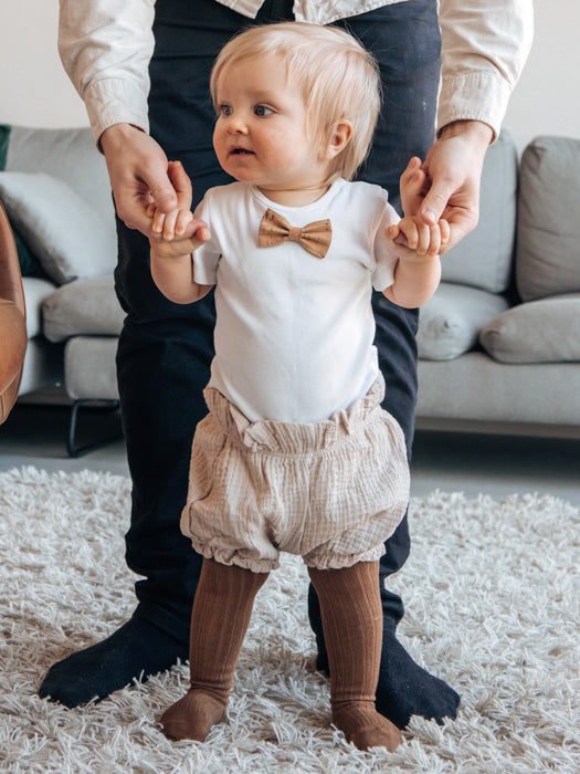 asukuva_shortsit__ribbisukkahousut_rusetti