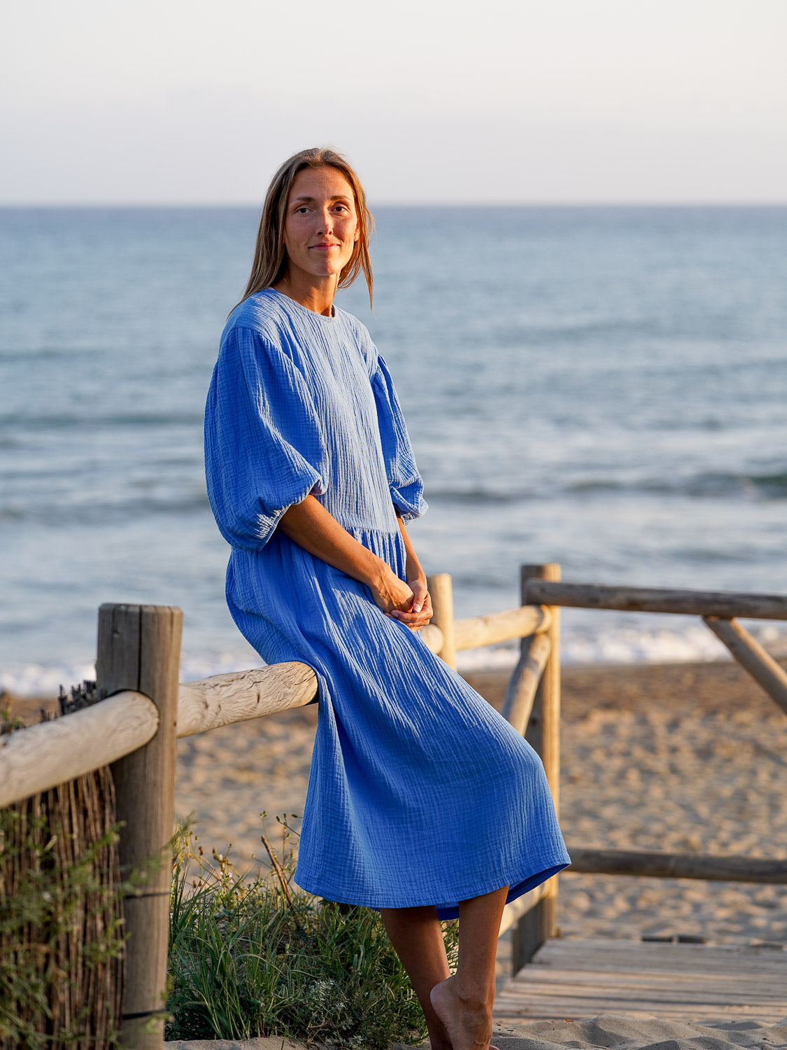 Aava-mekko, Cobalt blue