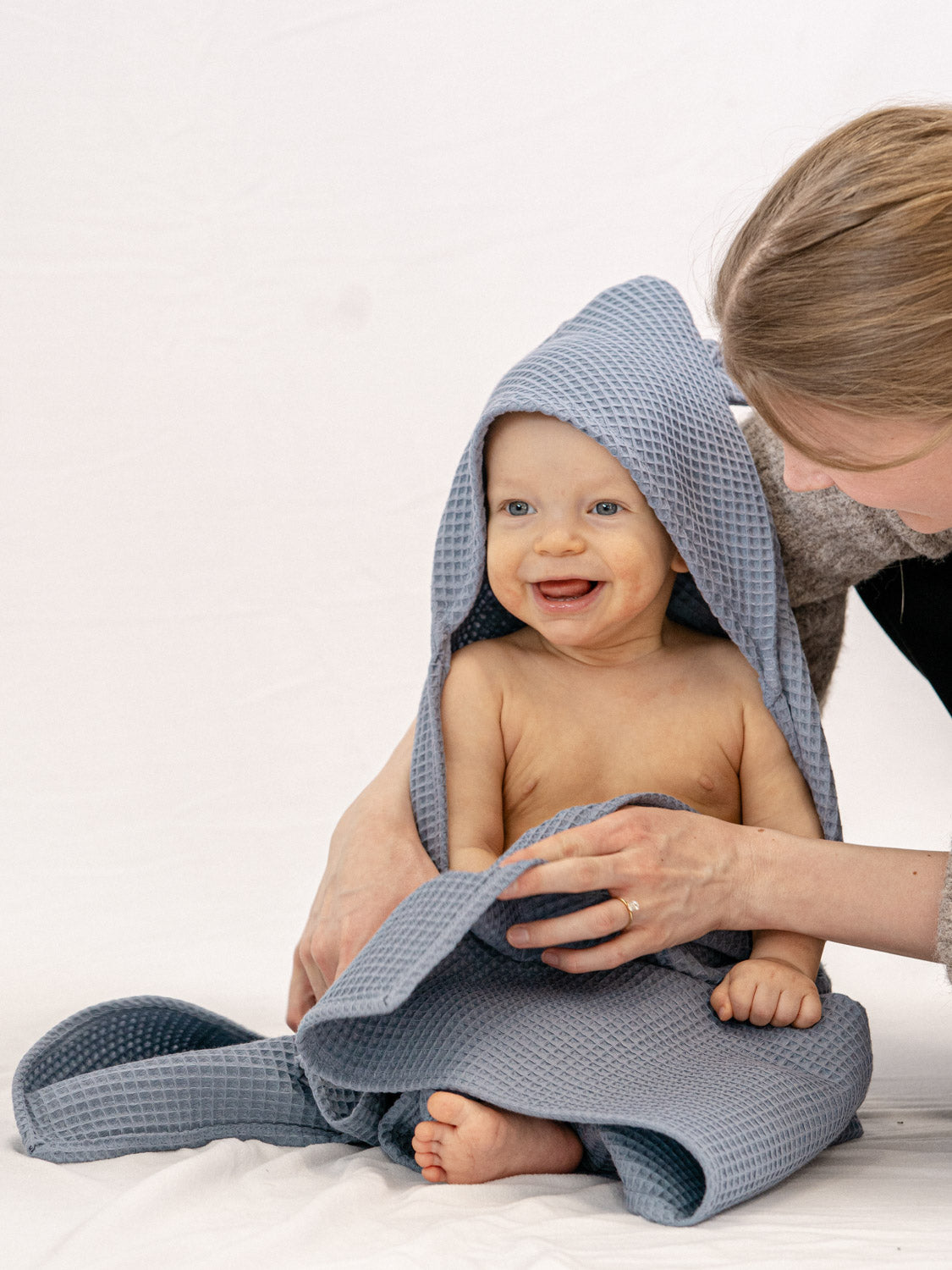 Huppupyyhe sopii aina vastasyntyneestä 2-vuotiaaksi asti