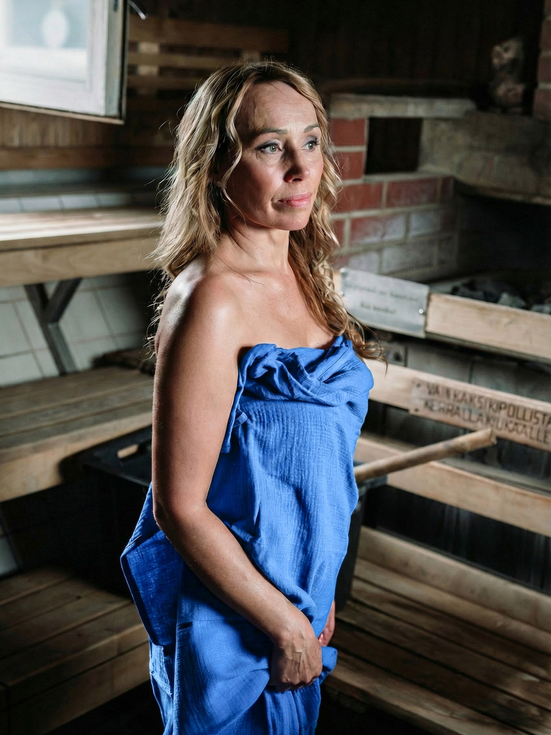 iso_retkipyyhe_cobalt_blue_1