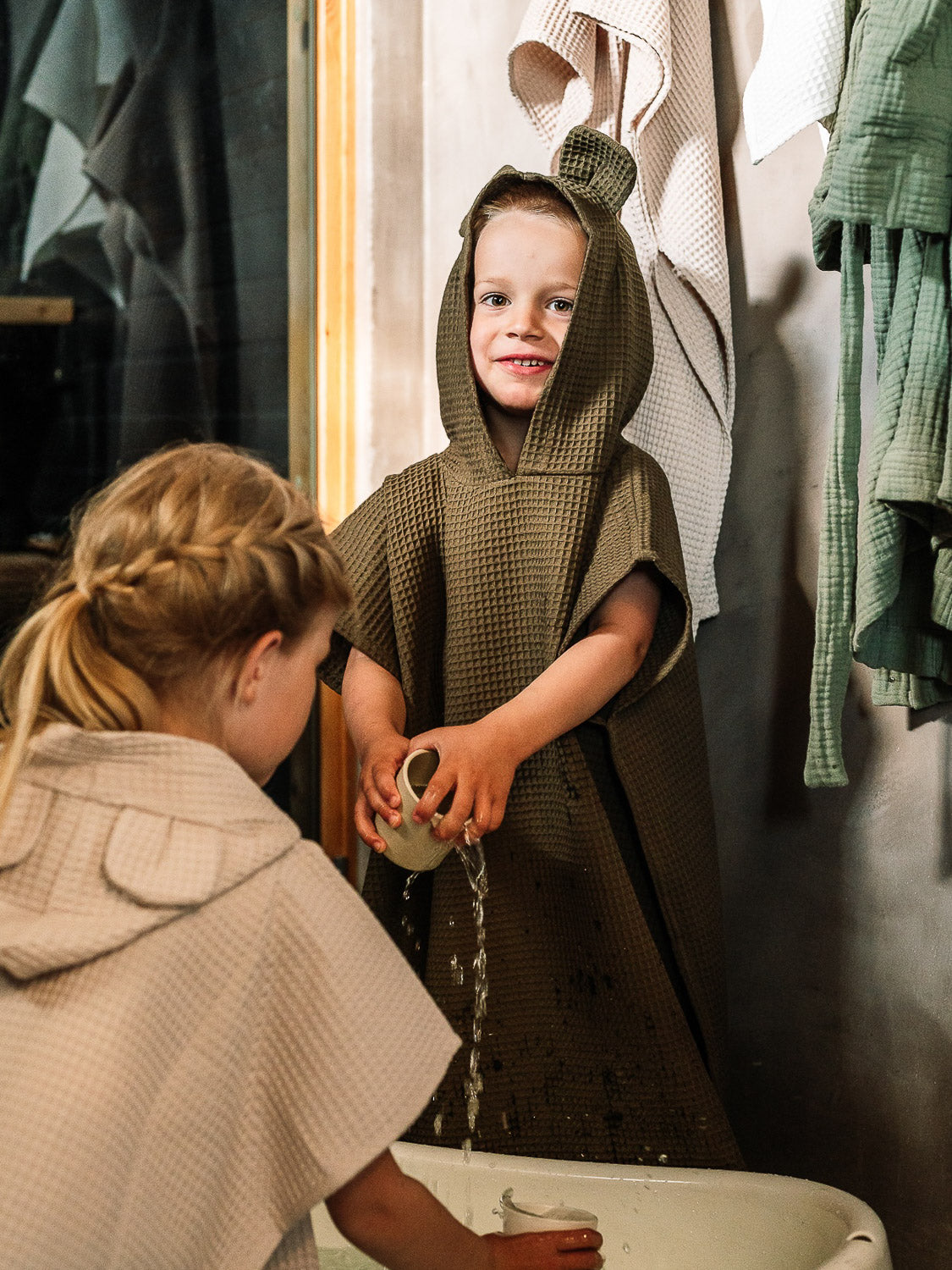 Kylpyponcho Nalle, Dark green