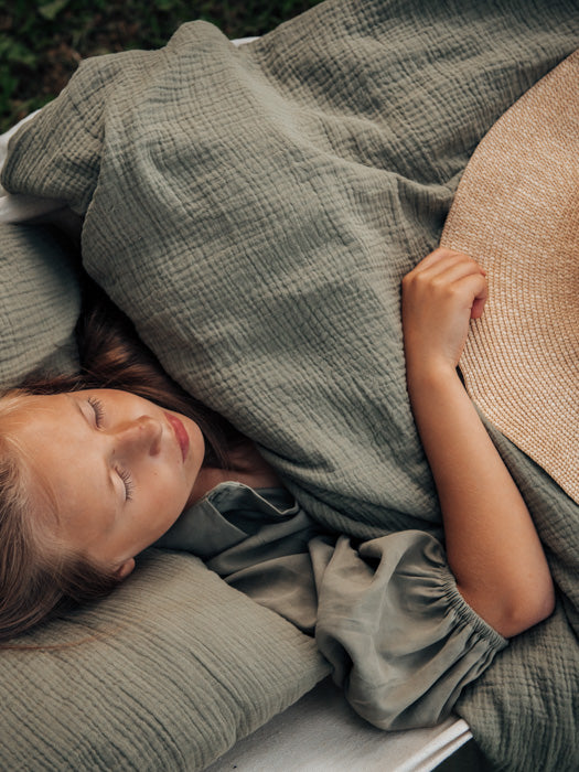 tuotekuva__juniorpussilakanat_olive