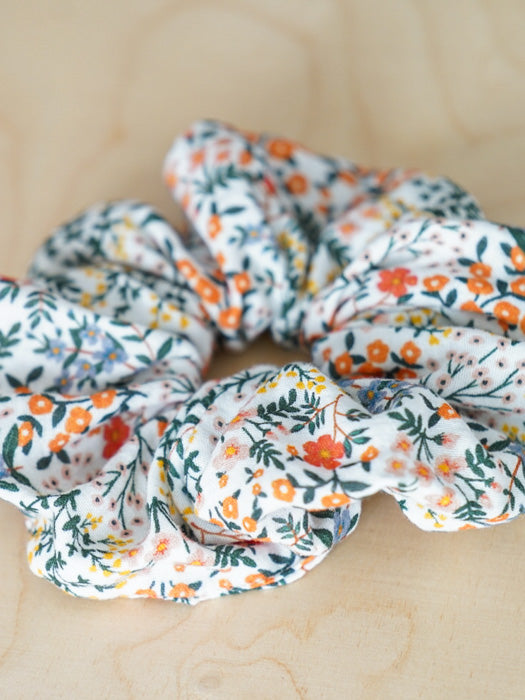 tuotekuva_donitsiponnari_autumn_flowers