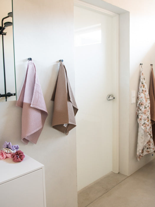 tuotekuva_hattara_XS_brown_old_rose