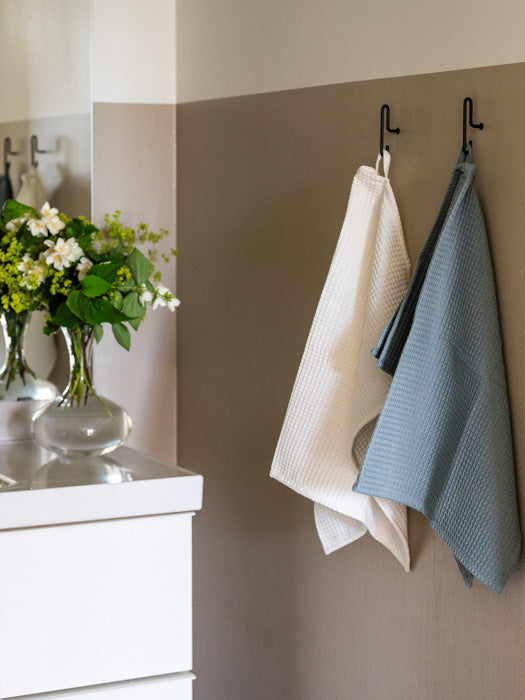 tuotekuva_hattaraxs_white_cloud_blue