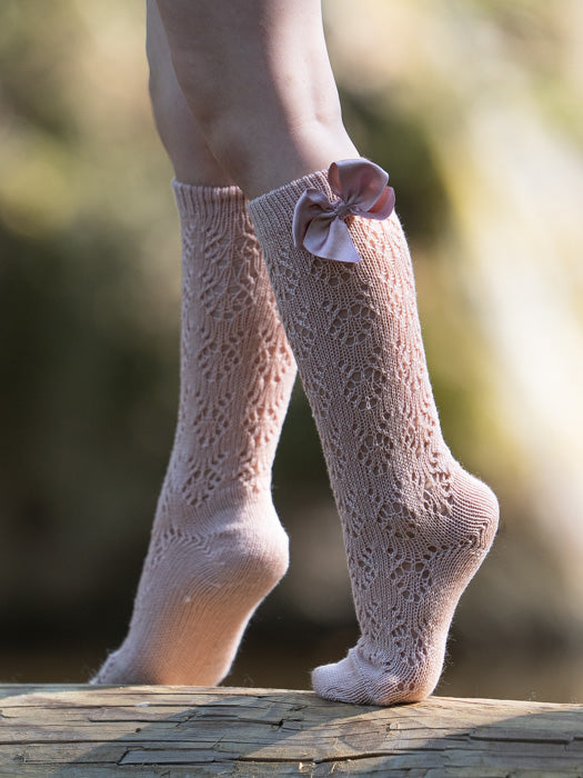 tuotekuva_pitsi-_polvisukatrusetil-la__old_rose