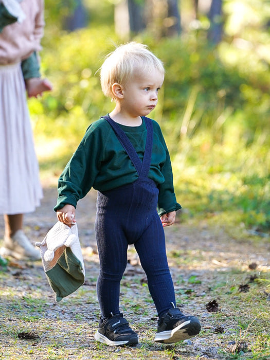 tuotekuva_sukka_housuthenkseleilla_navy_blue