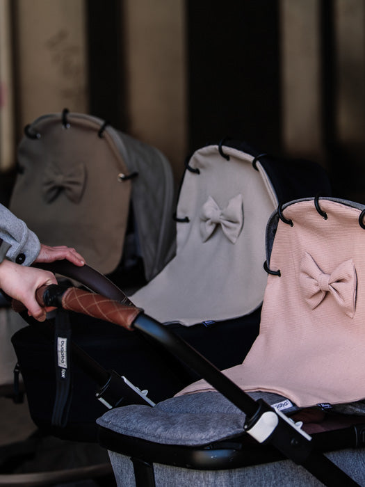 vohvelivaunu_verho_rusetilla__brown_light_grey_nude_pink