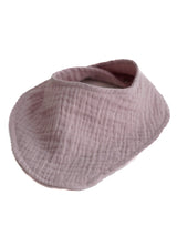 Kaulalappu, useita värejä