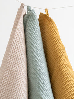 Tuotekuva_Hattara-vohveli_XS_light_beige_mustard_light_sea_green