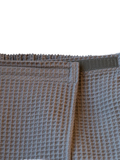 Tuotekuva_Lannepyyhe_dark_grey_3