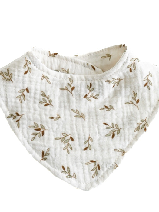 Tuotekuva__kaulalappu_brown_leaves