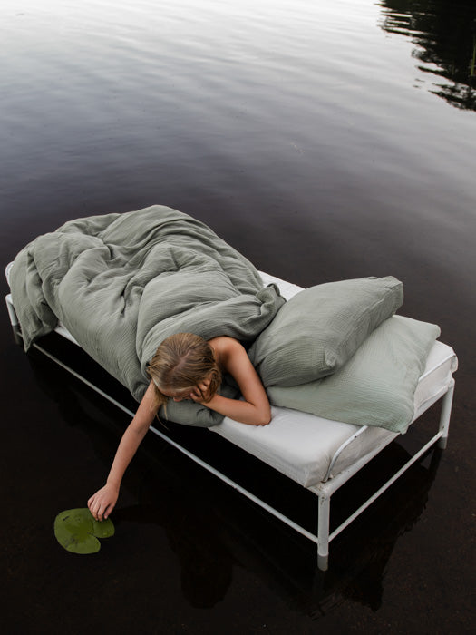 Tuotekuva_aikuistenpussilakanat_olive_4