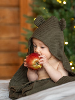 Tuotekuva_huppupyyhe_nalle_dark_green_3