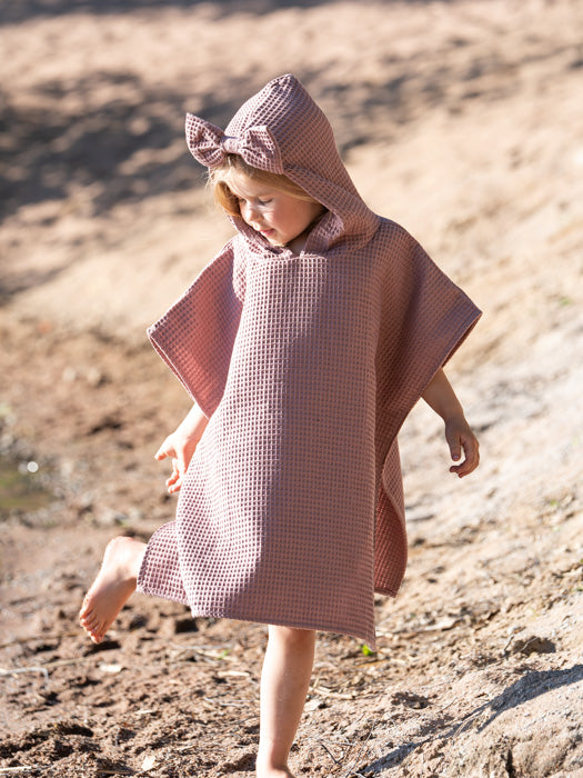 Tuotekuva_kylpyponcho_Rusetti_old_blush_2