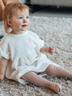 asukuva_harso-_mekko_pitsi_sukkahousut