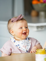 asukuva_harsohaalari_lyhythihainen_rusettipanta_kaulalappu_2