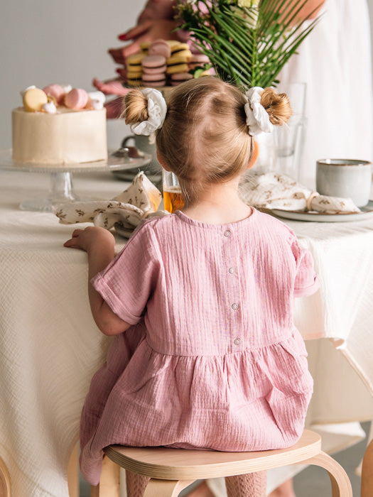 asukuva_harsomekko_donitsiponnari