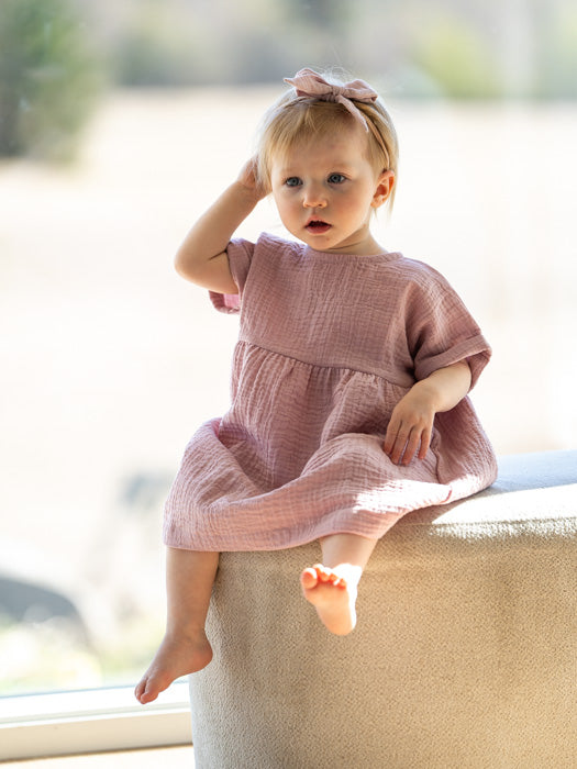 asukuva_harsomekko_lyhythihainen_rusettipanta_19 [86/92 - lapsi 1,5v / 80 cm / 9,5 kg]