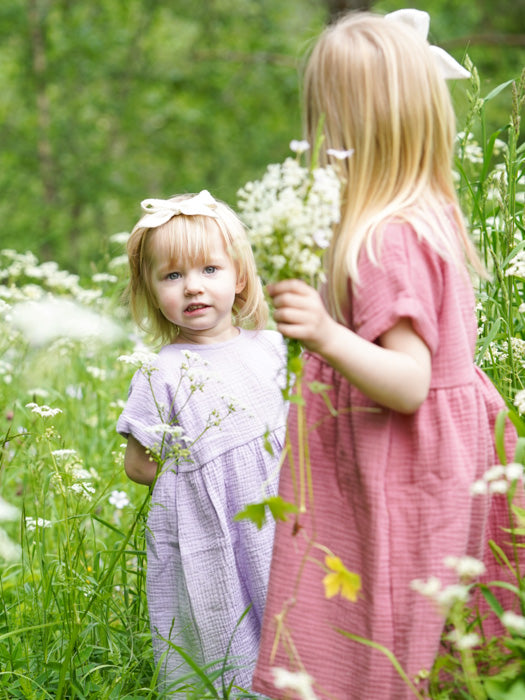 asukuva_harsomekko_lyhythihainen_rusettipanta_2 [lavender, mauve]