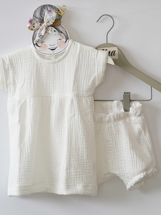 asukuva_harsomekko_lyhythihainen_rusettipanta_shortsit_3