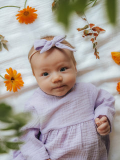 asukuva_harsomekko_pitkahihainen_rusettipanta_4