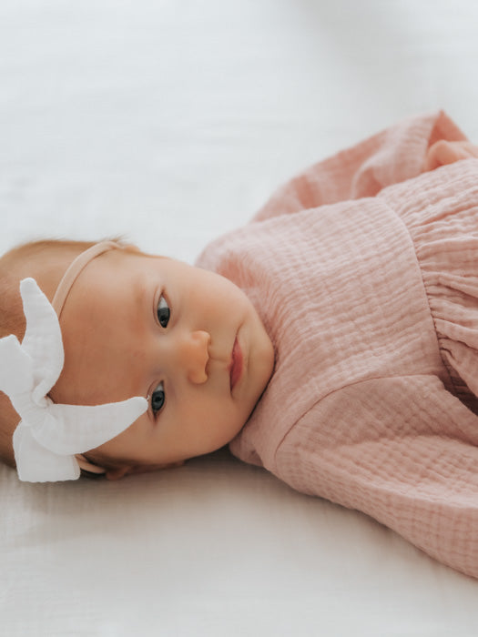 asukuva_harsomekko_pitkahihainen_rusettipanta_5ce305ad-6ae8-4563-acce-85d5068dea24