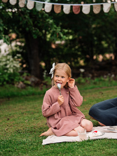 asukuva_harsomekko_rusettipanta_2