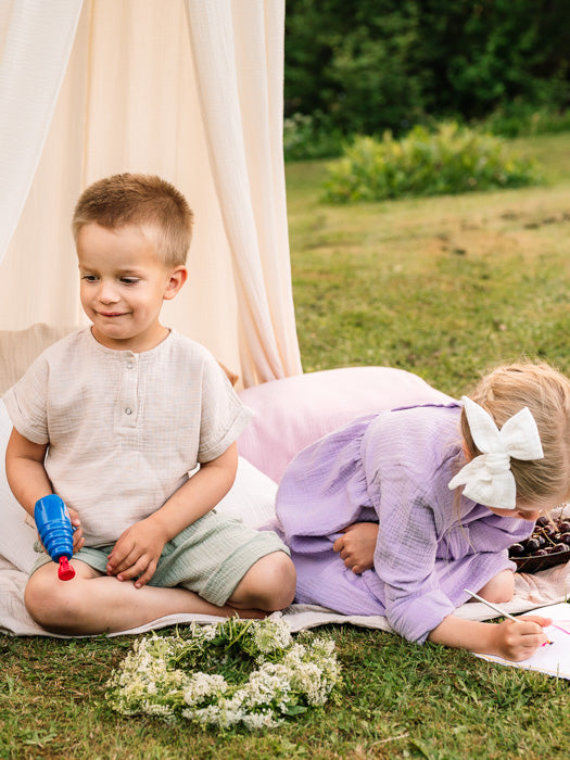 asukuva_harsopaita_shortsit_harsomekko_pussilakanat_vuodekatos_rusettipanta [beige, lavender]