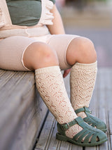 asukuva_leggin-_sit_pitsipolvisukat