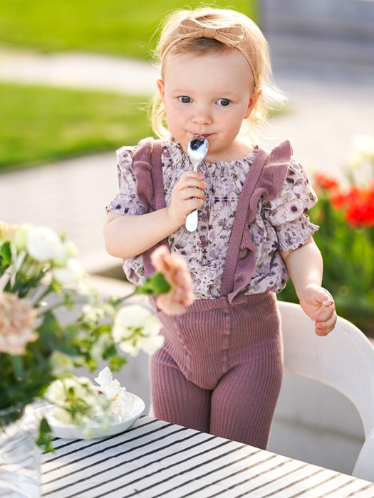 asukuva_legginsit_rusettipanta