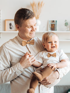 asukuva_miesten_poikienkorkki_rusetti_hiekka__harsopaita_ribbisukkahousut