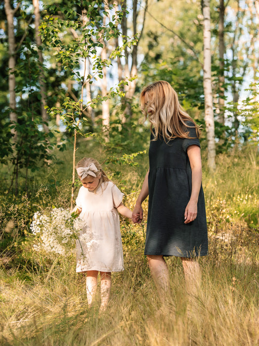 asukuva_naistenharsomekko_harsomekko_rusettipanta_2_357670d7-b376-4e63-a79a-27cb2a4bb6cb [beige, dark grey]