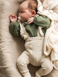 asukuva_romper__legginsit [romper ja linen leggarit]