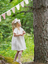 mekko_lyhythiha_white