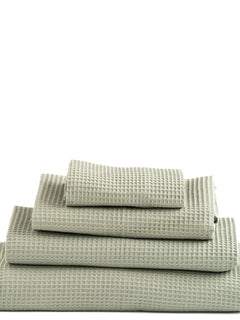 tuotekuva_hattara_sage [4 kokoa hattara-vohveleista]