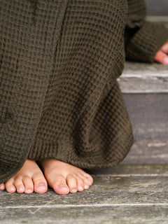 tuotekuva_lastenvohvelikylpytakki_darkgreen_2