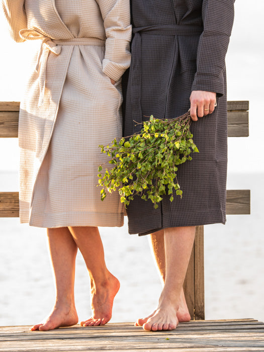 tuotekuva_miesten_naistenvohvelikylpytakki_darkgrey_lightbeige_2 [light beige, dark grey]