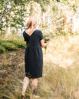 tuotekuva_naistenharsomekko_dark_grey_2