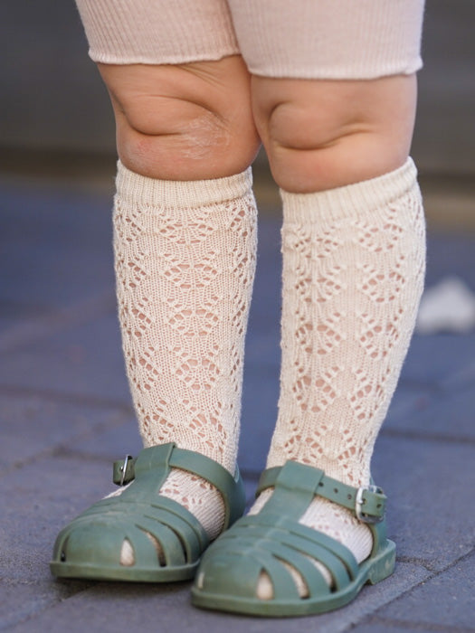 tuotekuva_pitsi-_polvisukat_linen