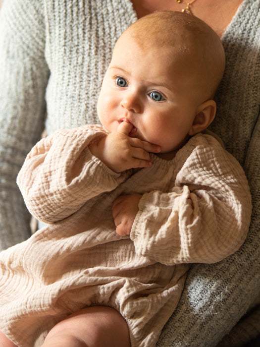 tuotekuva_romper_beige_2 [62/68 - vauva 6kk]