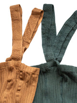 tuotekuva_sukka_housuthenkseleilla_cinnamon_pine