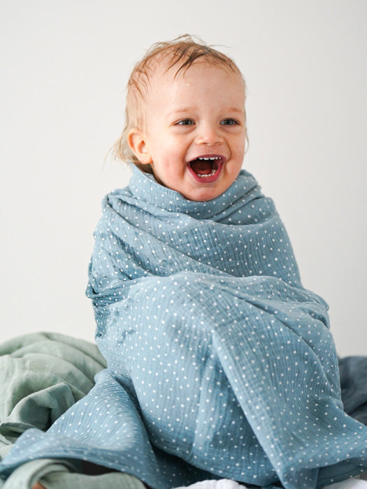 tuotekuva_syli-_harsoviltti_dots_light_blue_2